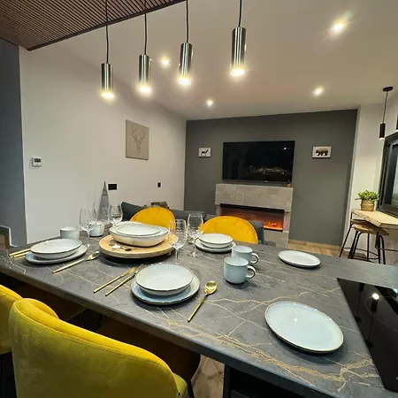 Vista Apartment *